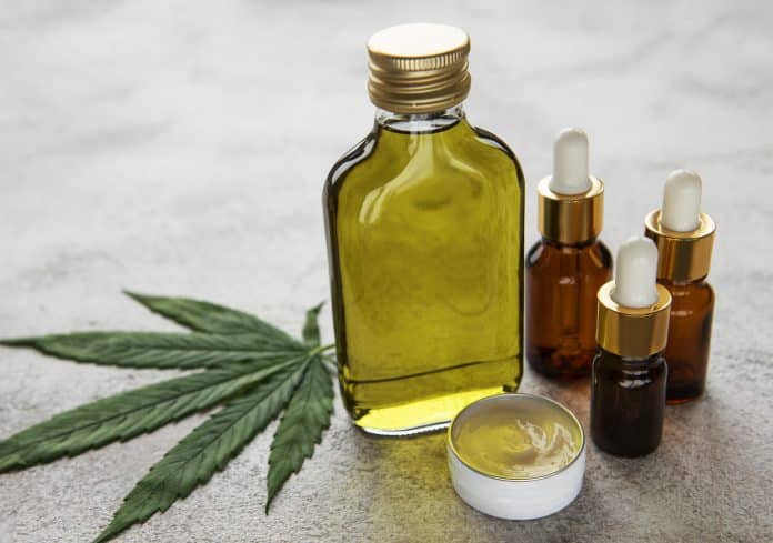 6 Best CBD Tinctures To Keep You Active During The Day