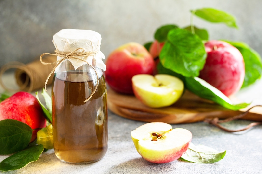 add apple cider vinegar to your bath