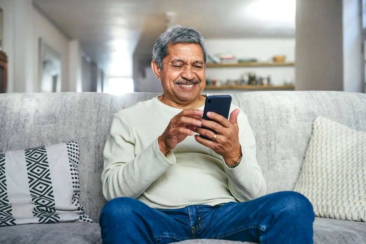 Enjoy Easy Mobile Connectivity With Unrestricted Cell Phones For Sale Without Plans For Seniors