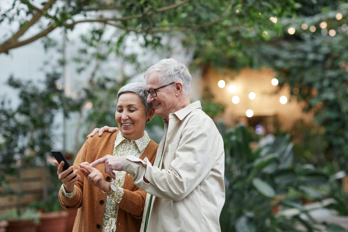 How The Jitterbug Phone Is Enhancing Mobility For Seniors
