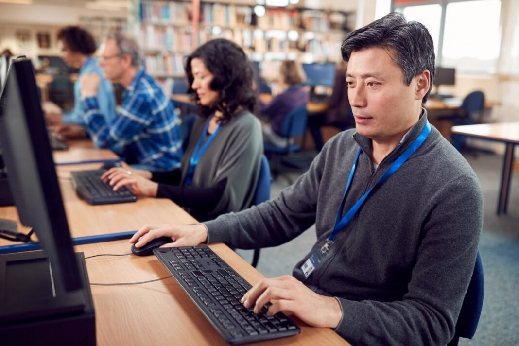 how will the U.S cyber trust mark affect older adults?