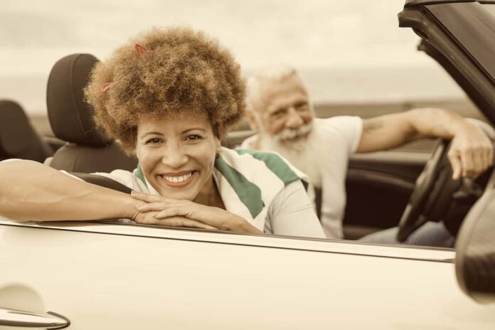 Online Dating for Seniors: The 5 Big Tips We've Seen This Year