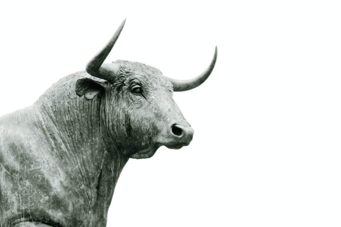 Should You Hand Over Responsibility For Your Retirement To The Stock Market?