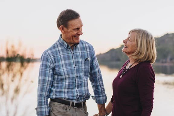 couple love senior married couple active seniors seniors couple in love senior lifestyle t20 b6EJn6