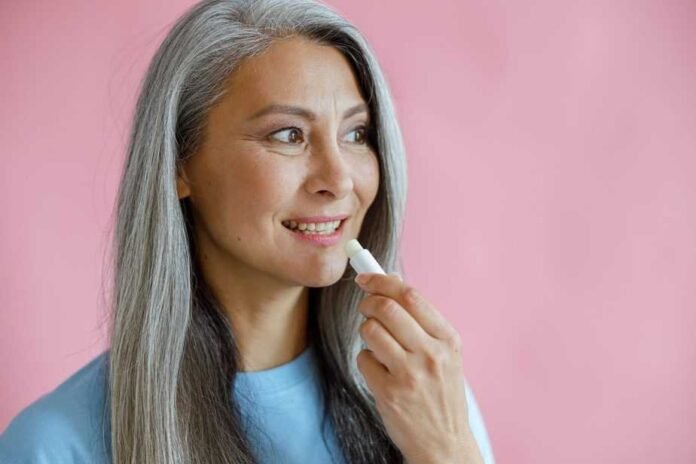 6 benefits of CBD lip balm