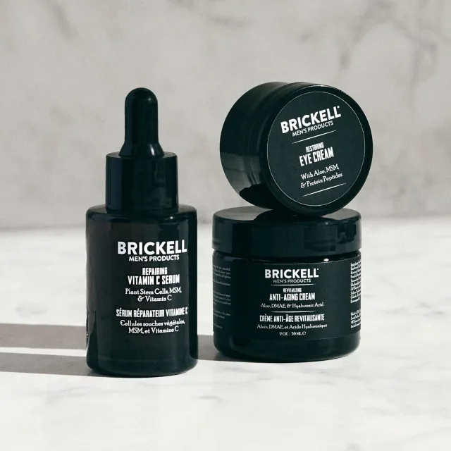 Brickell Mens facial care set