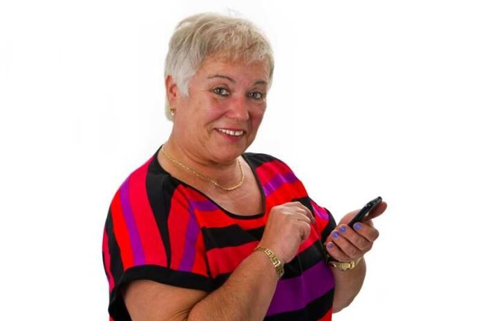 How to Use Your Phone Abroad- A Senior's Plain-Language Guide