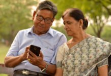 Travel Internet Options: eSIM vs. Roaming vs. WiFi — Which Is Best for Seniors? Travel Internet Options: eSIM vs. Roaming vs. WiFi — Which Is Best for Seniors?